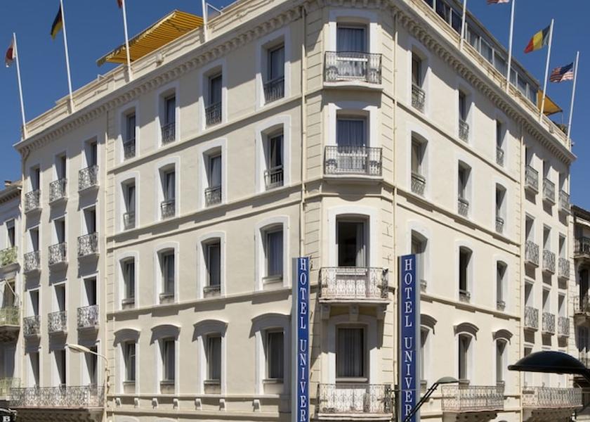 Provence-Alpes-Côte d'Azur Cannes Front of property