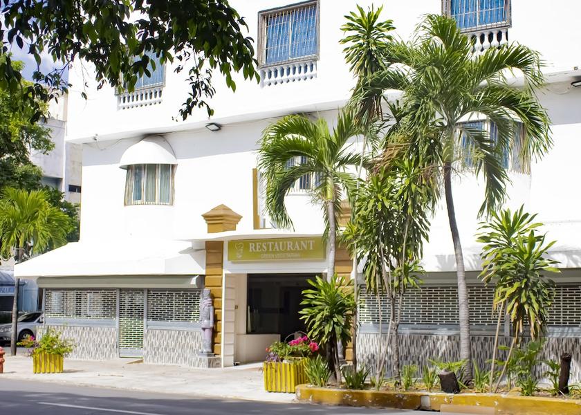 Santo Domingo Santo Domingo Exterior Detail