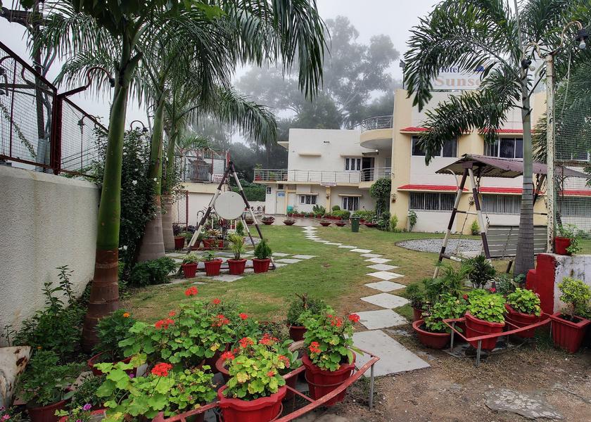 Rajasthan Mount Abu Hotel Exterior