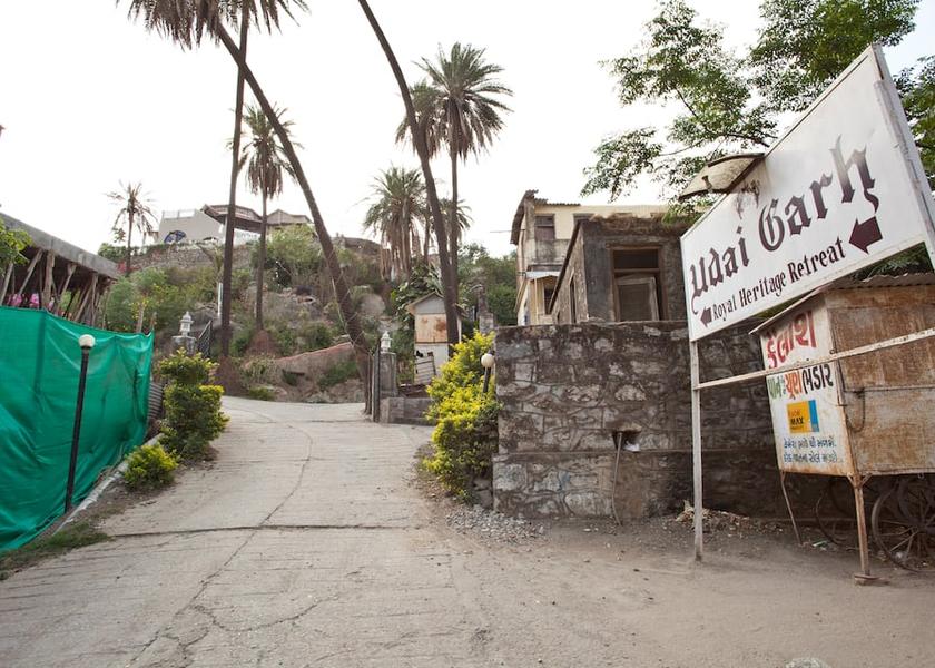 Rajasthan Mount Abu Hotel Exterior
