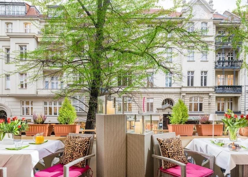  Berlin Restaurant