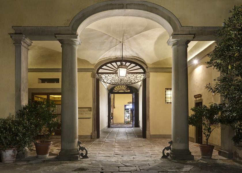 Tuscany Florence Entrance