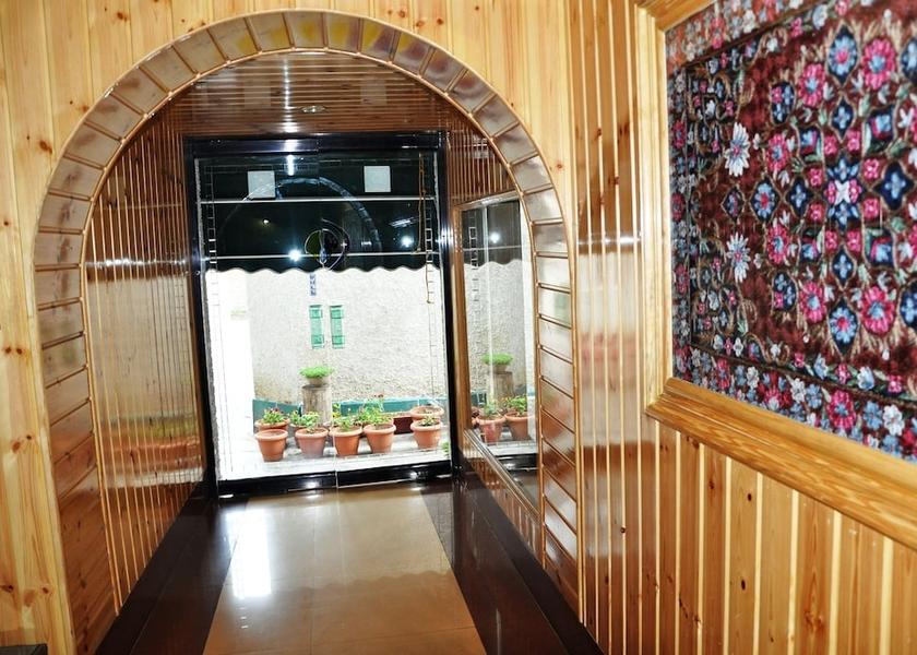 Jammu and Kashmir Srinagar Interior detail