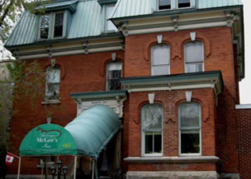 Ontario Ottawa Facade