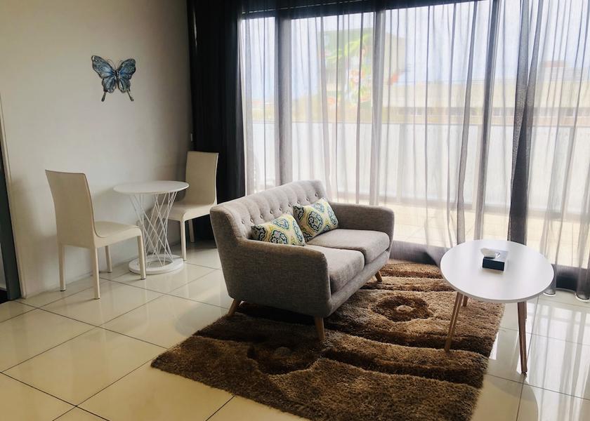 Victoria Melbourne Room