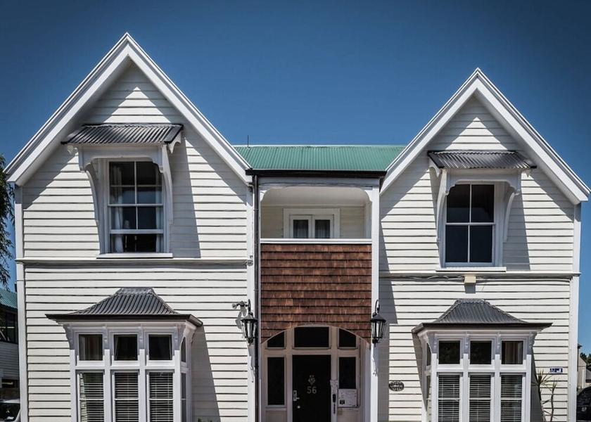 Canterbury Christchurch Front of property