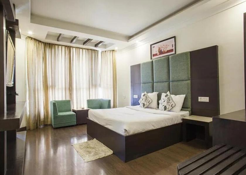 Himachal Pradesh Dalhousie Family Suite Room