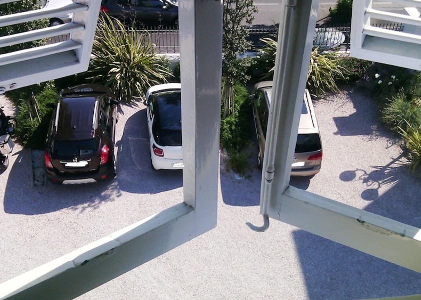 Tuscany Lucca Parking