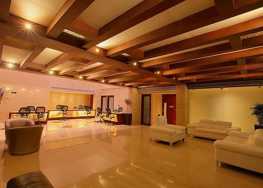 Kerala Kochi Public Areas