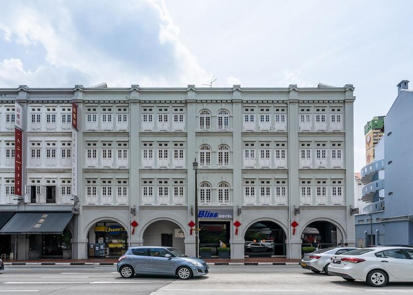 Singapore Facade