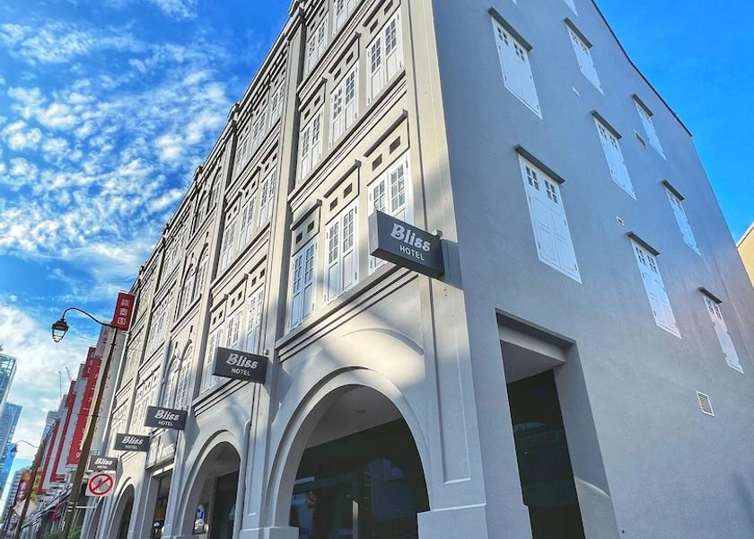  Singapore Facade