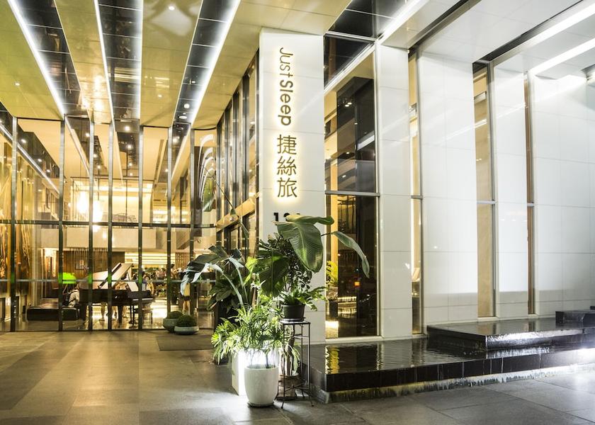  Kaohsiung Property entrance