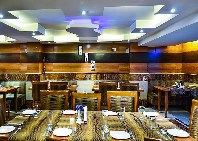 West Bengal Kolkata Food & Dining