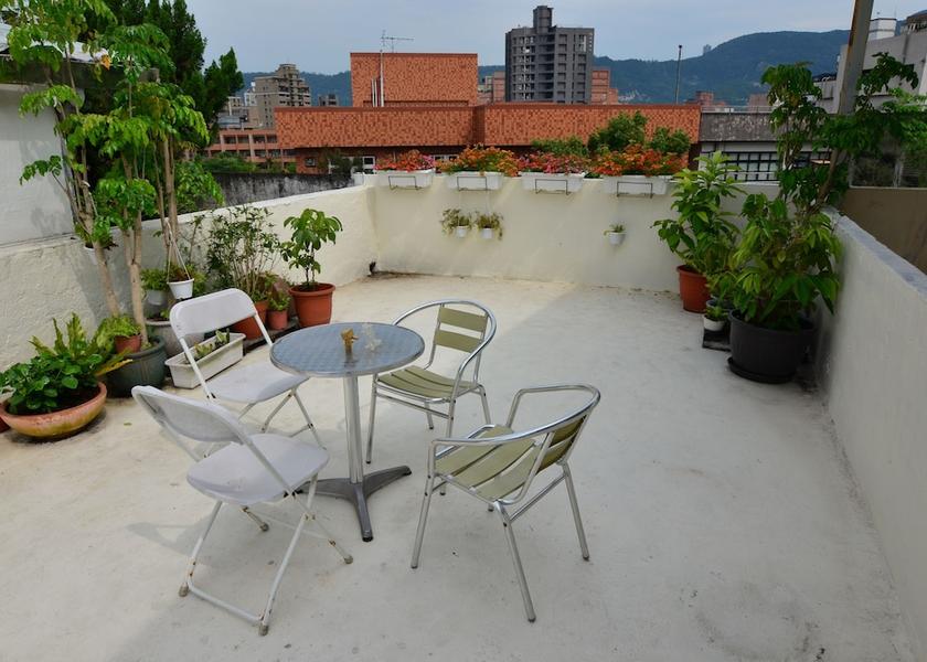  Taipei Terrace/patio