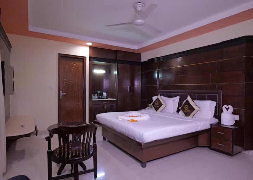 Uttar Pradesh Agra Deluxe Room