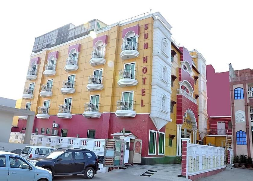 Uttar Pradesh Agra Hotel Exterior