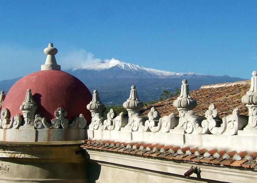 Sicily Calatabiano Facade