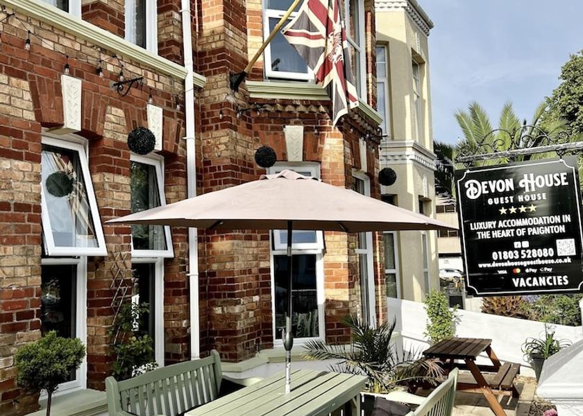 England Paignton Exterior Detail