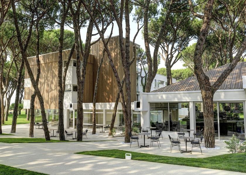 Veneto Jesolo Facade