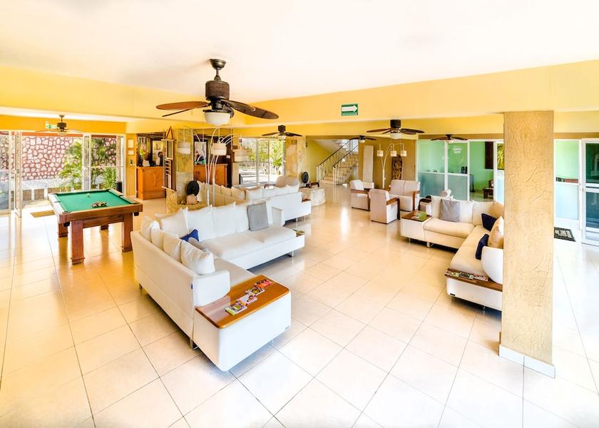 Yucatán Muna Reception