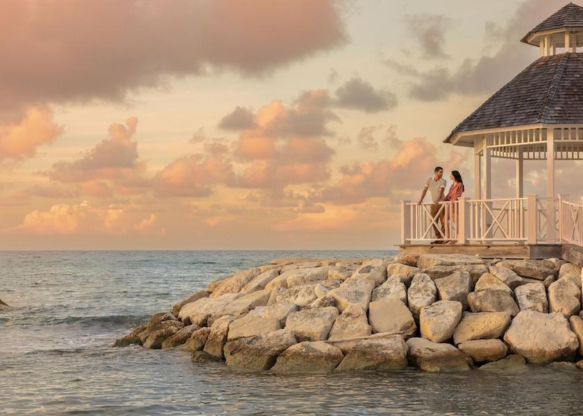 Saint James Montego Bay Exterior Detail