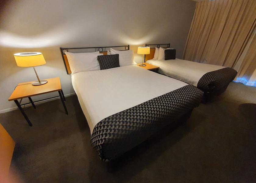 Auckland Region Auckland Room