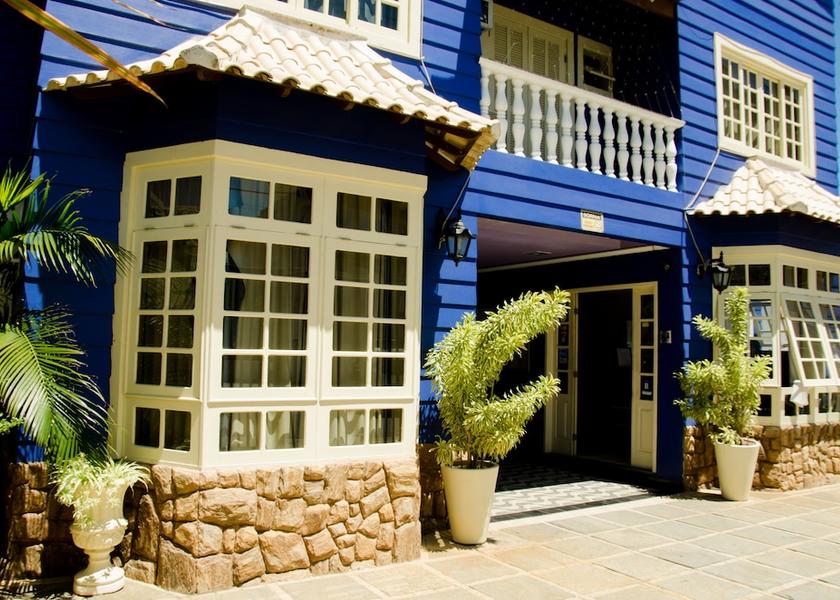 Rio de Janeiro State Cabo Frio Property entrance