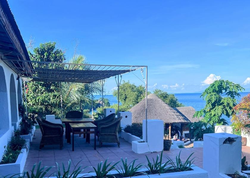  Nkhata Bay Restaurant