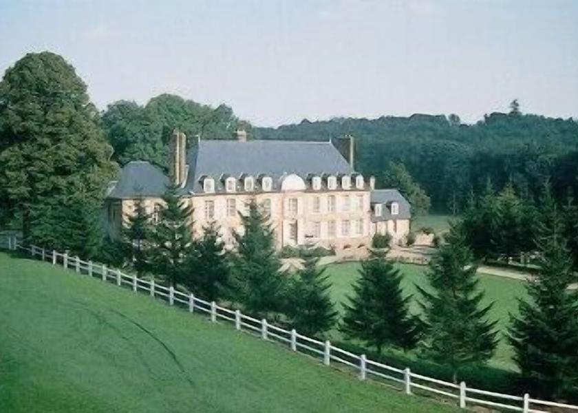 Normandy Bezancourt Exterior Detail