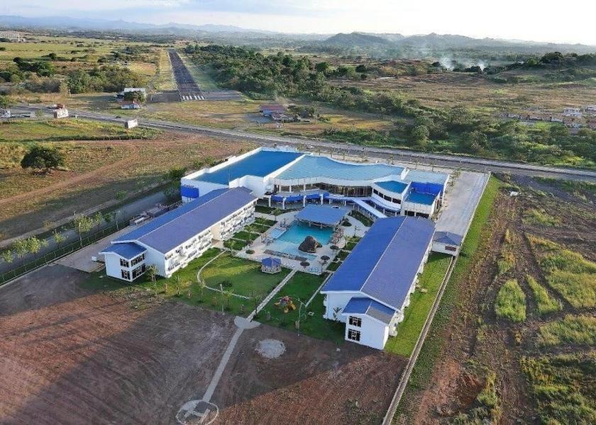 Santiago Santiago Property Grounds