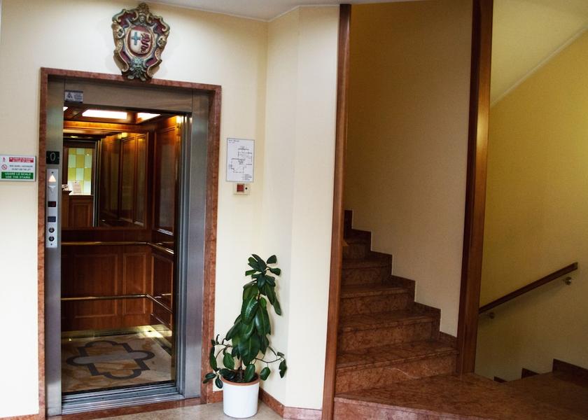 Lombardy Melzo Interior Entrance