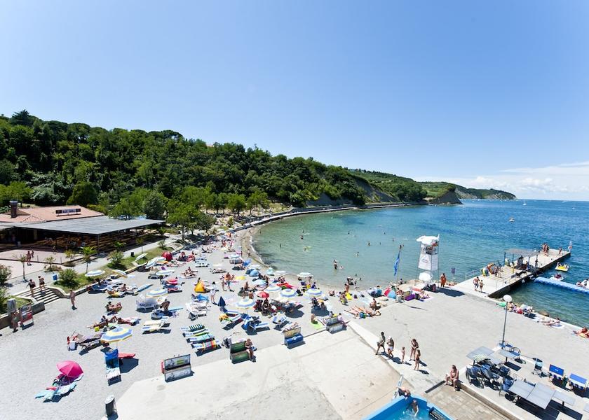  Izola Beach