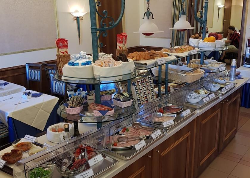 Emilia-Romagna Bologna Breakfast buffet