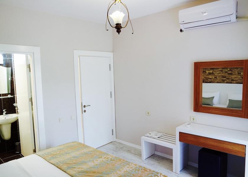  Antalya Room