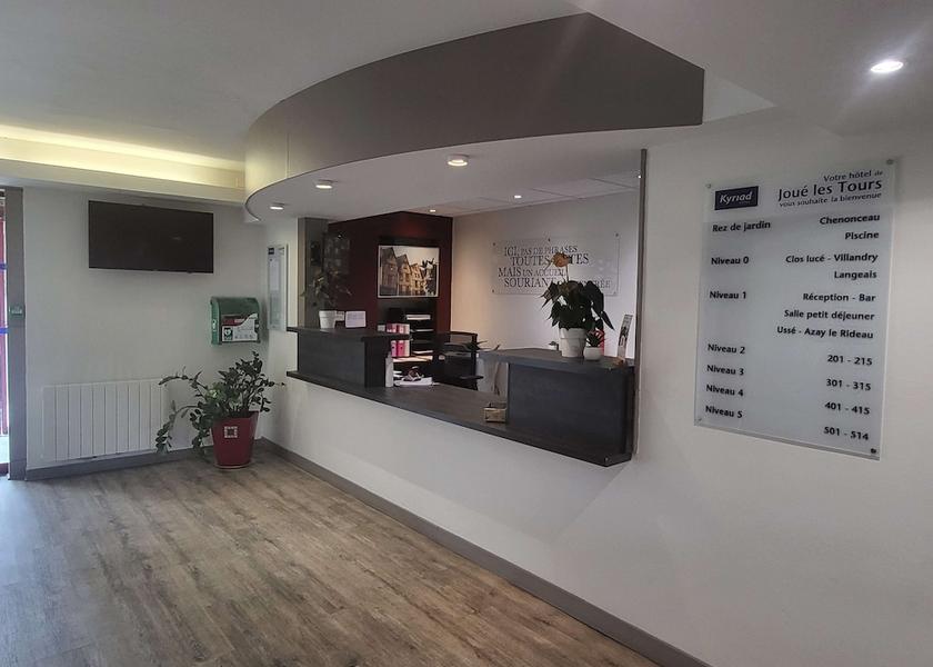 Centre - Loire Valley Joue-les-Tours Reception