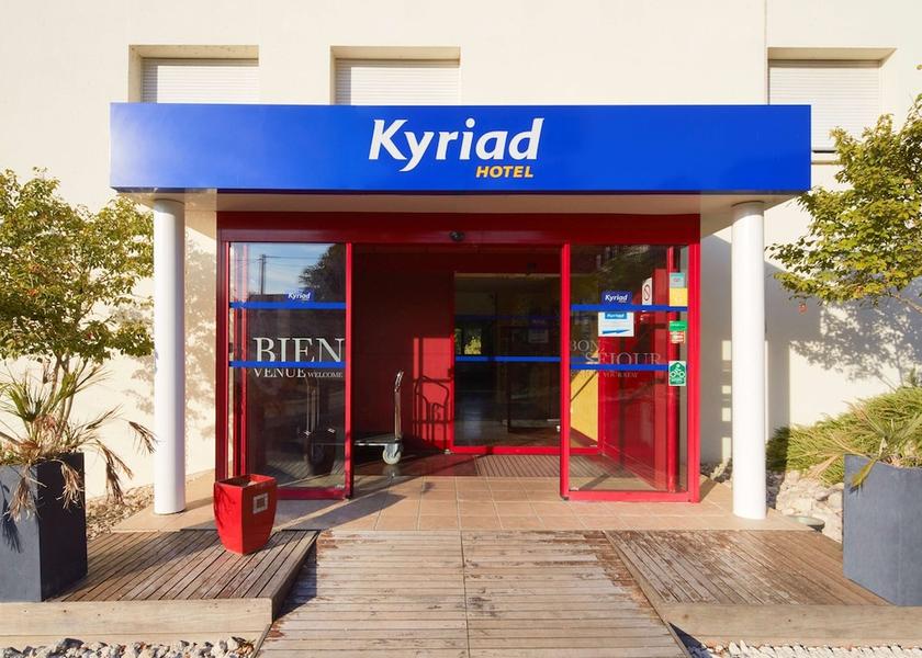 Centre - Loire Valley Joue-les-Tours Exterior Detail