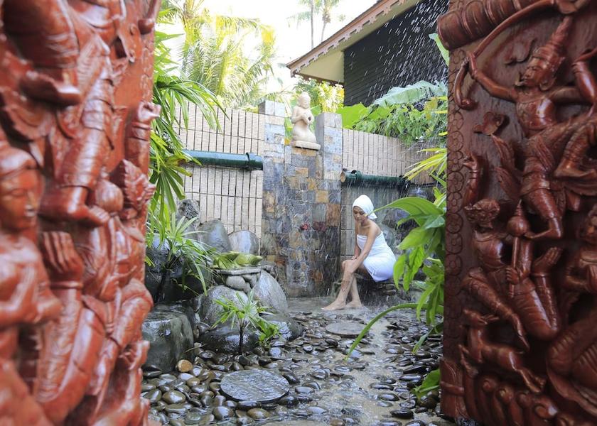  Zi Phyu Kone Exterior Detail