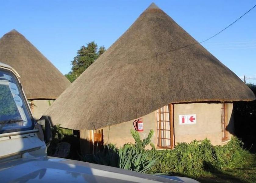  Hlotse Exterior Detail