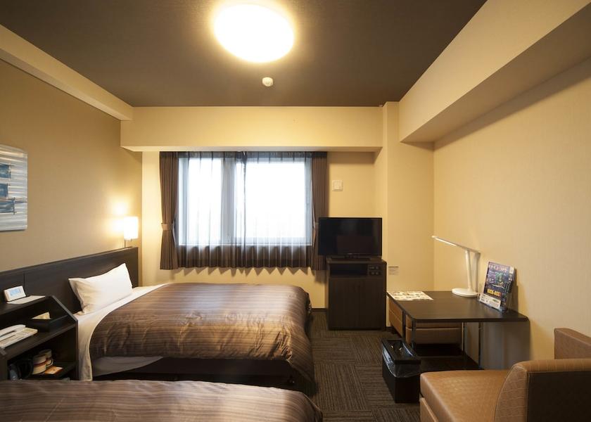 Hyogo Ono ROOM, TWIN BEDS, SMOKING