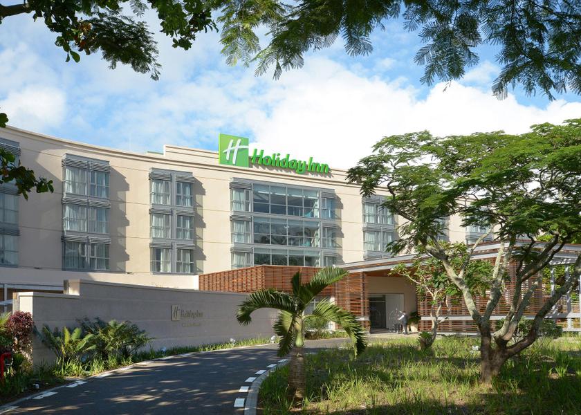 Grand Port Plaine Magnien Hotel Exterior