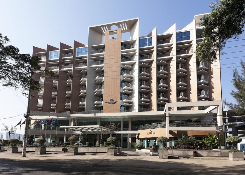 Chittagong Division Cox's Bazar Front of property