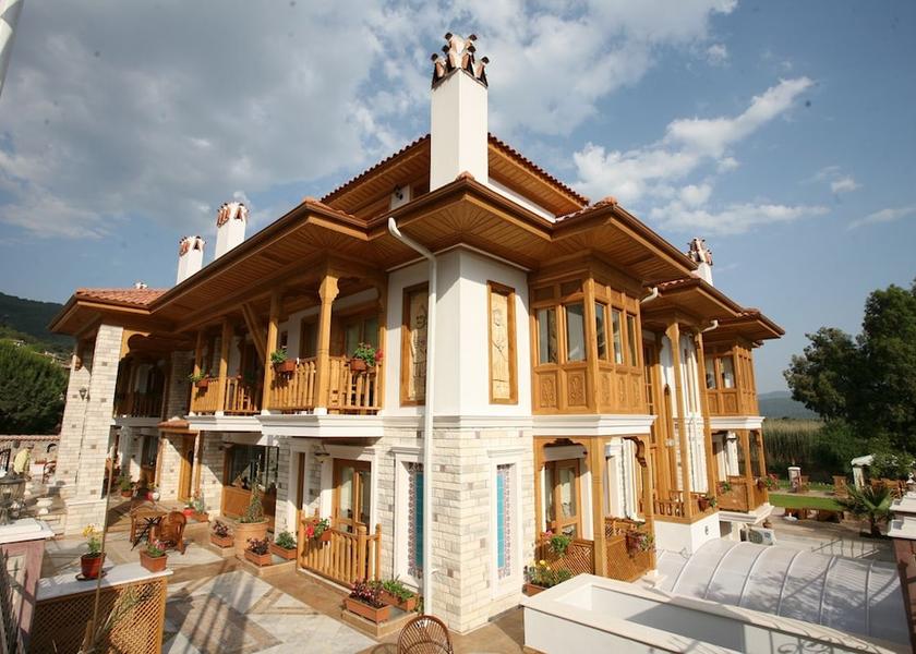 Muğla Ula Facade