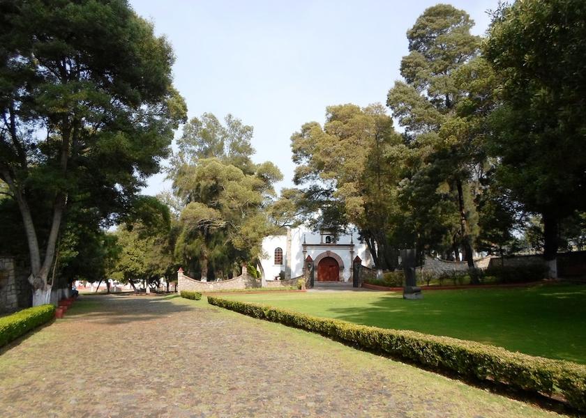 State of Mexico Ixtlahuaca de Rayon Property Grounds