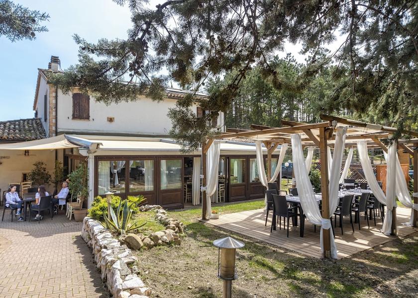 Rimini Montescudo Food Court