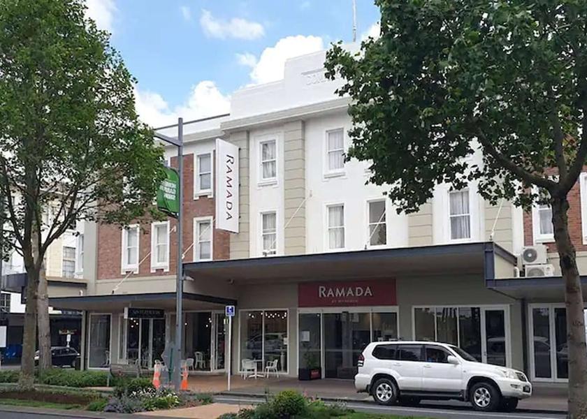 Waikato Hamilton Exterior Detail