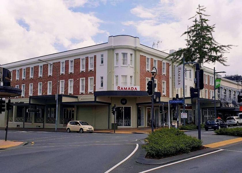Waikato Hamilton Exterior Detail