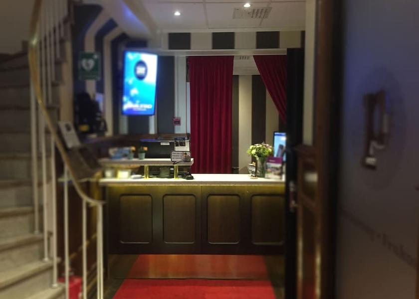 Check-in Check-out Kiosk