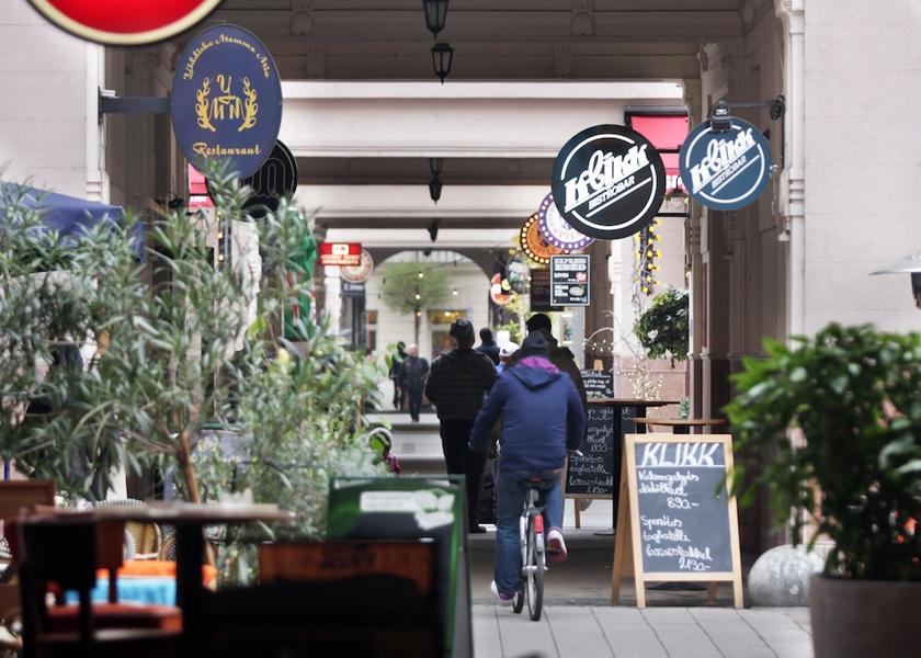  Budapest Outdoor Dining