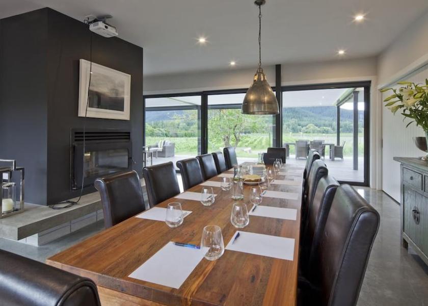  Eskdale Interior Entrance