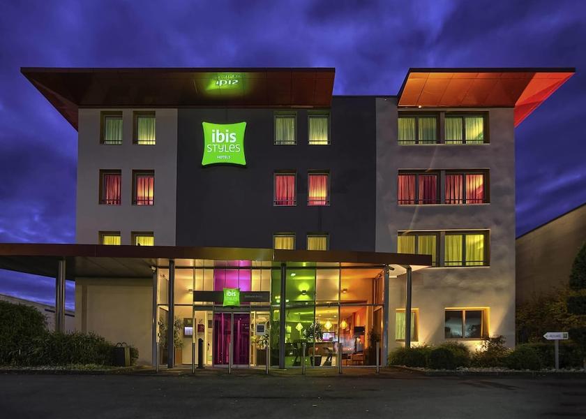 Hauts-de-France Bruay-la-Buissiere Exterior Detail